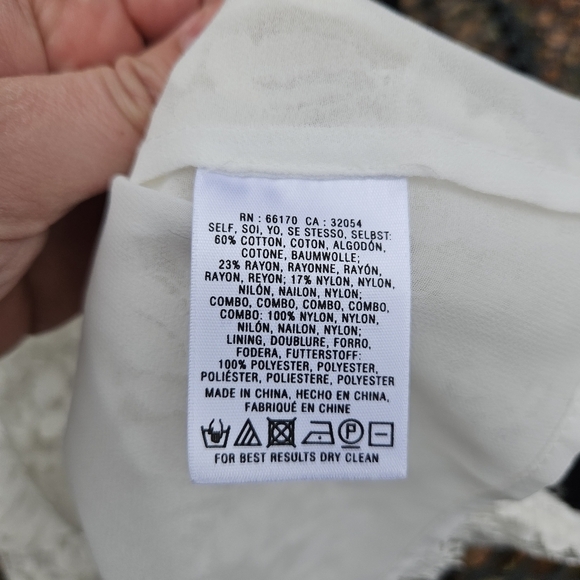 Anthropologie Peter Som x Made In Kind lace shirt with beaded peter pan collar 2 - Picture 6 of 9